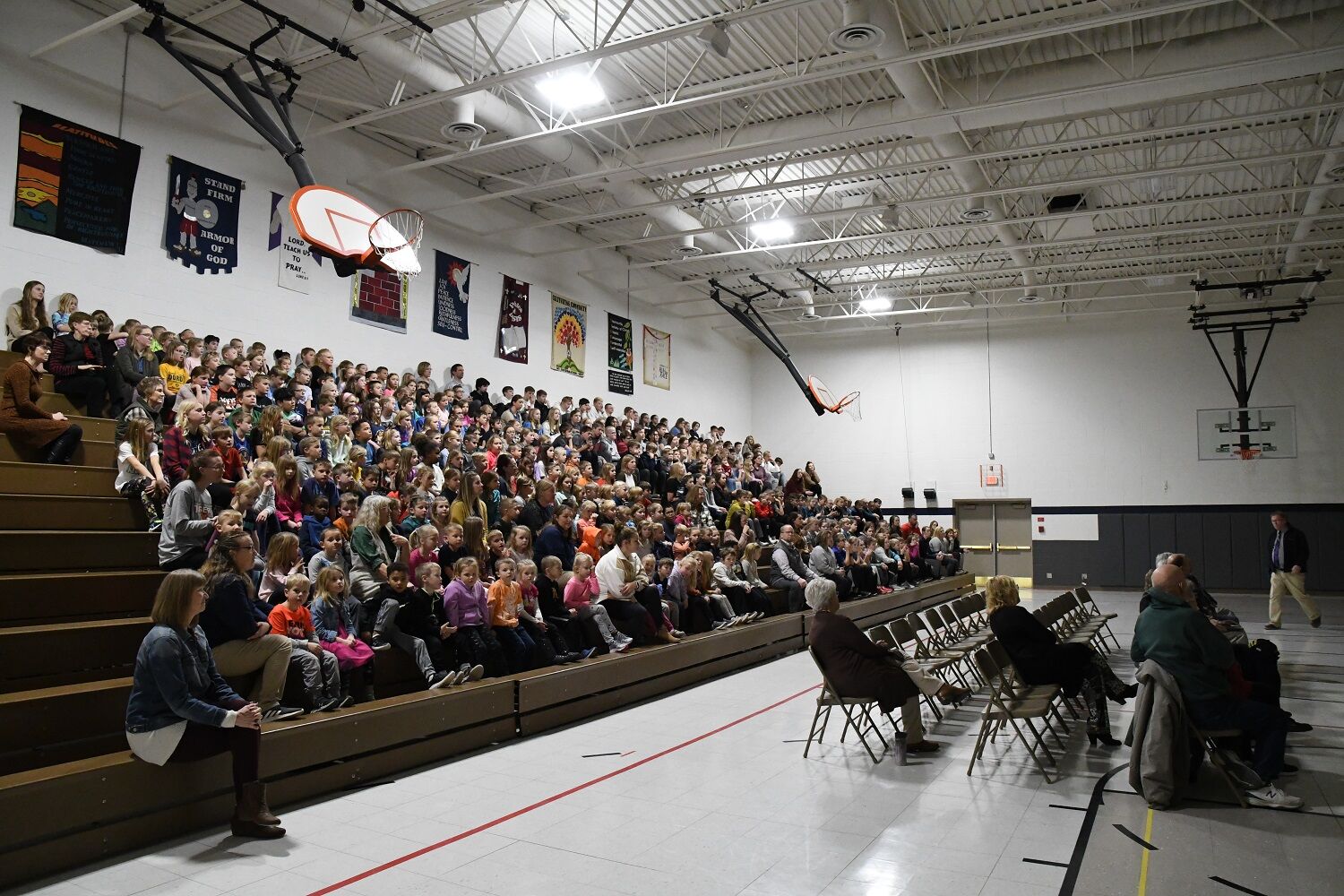 Freedom Rock artist visits OC Christian